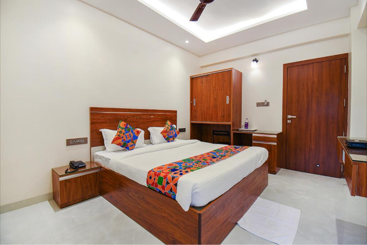 Fabhotel Gaurav Galaxy Пуне Екстер'єр фото